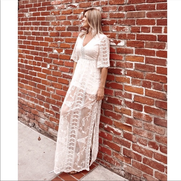 ✨The Lily Of The Valley Maxi Dress - Picture 3 of 4